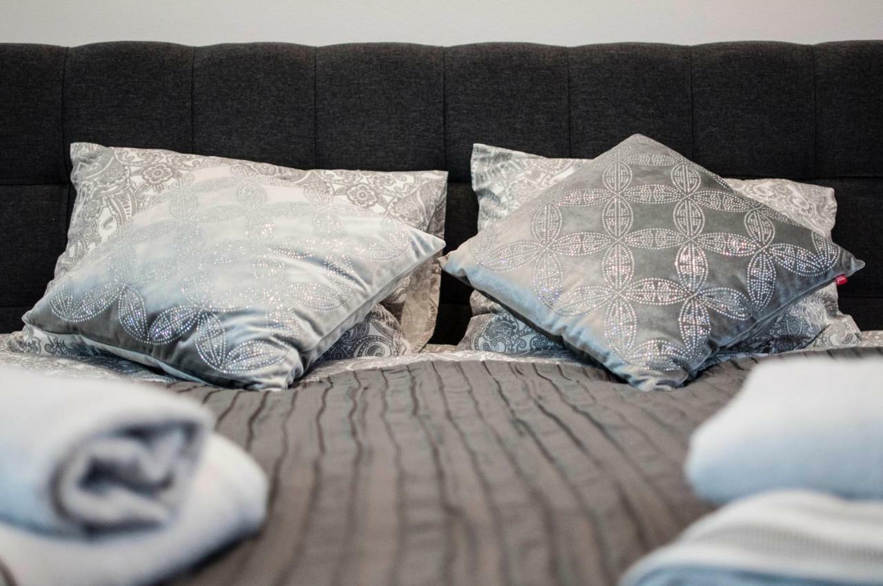 Cracow Jacuzzi Apartments - Silver Room Krasków Εξωτερικό φωτογραφία